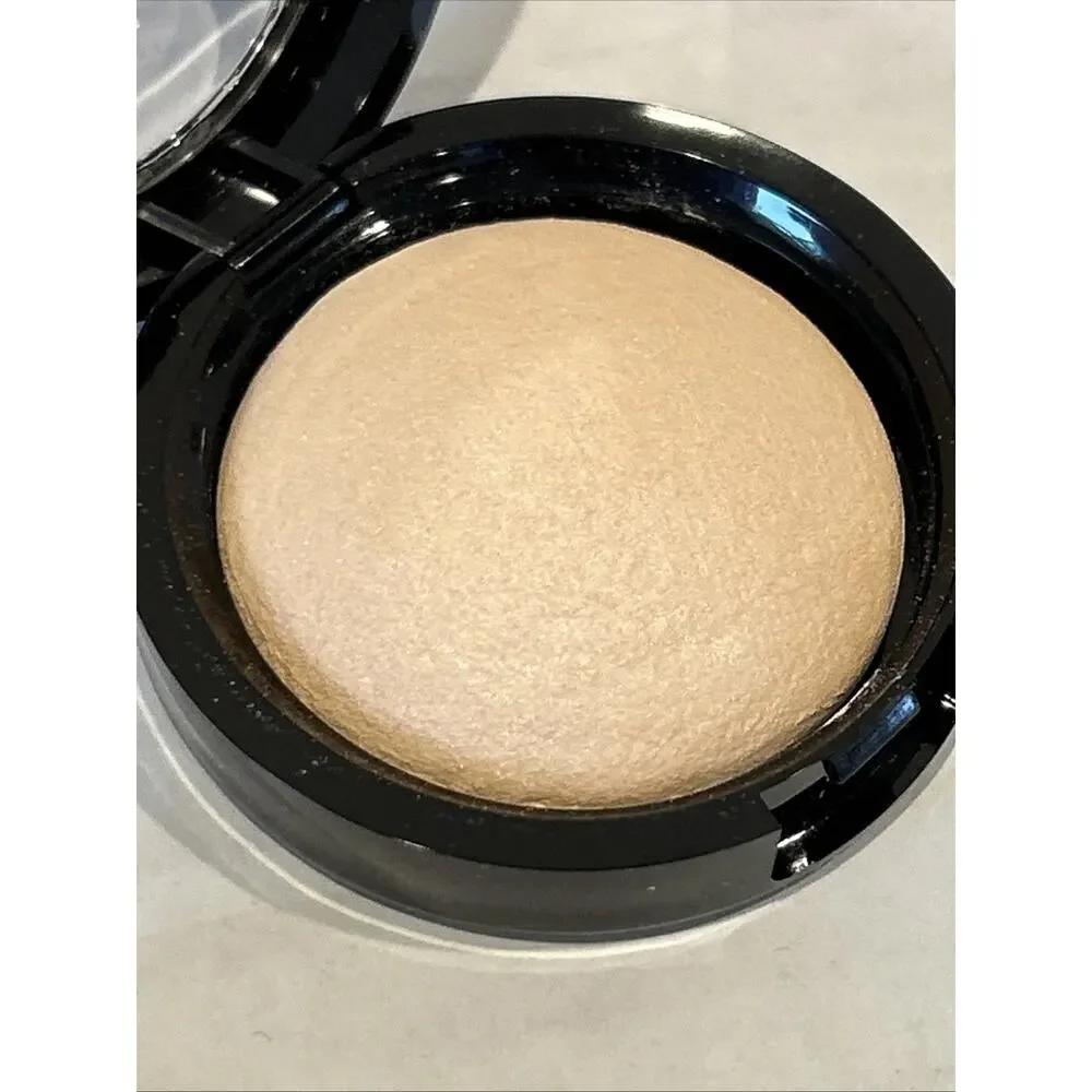 Laura Geller French Vanilla Baked Original Highlighter 0.06oz. New